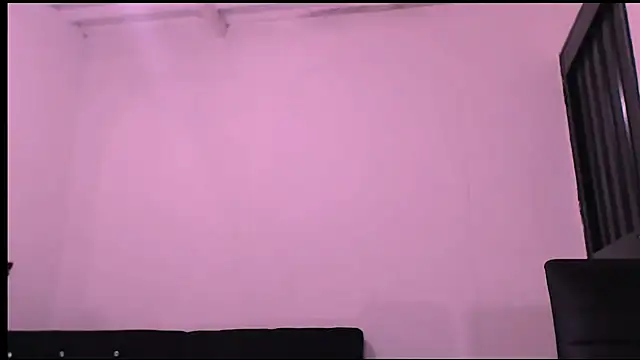 Snapshot of DanielaTsDom chatting on 03-09-25, 05:55 DanielaTsDom online show from 03-09-25, 05:55