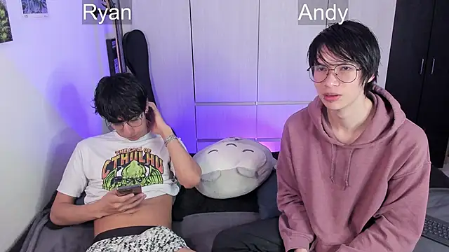 Aventure Twinks online show from 12-06-24, 04:03