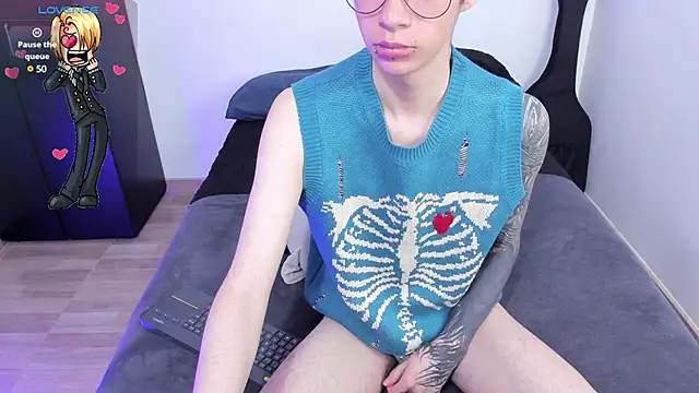 Aventure Twinks online show from 03-08-25, 09:18