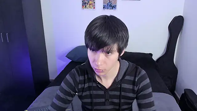 Aventure Twinks online show from 11-02-25, 03:42