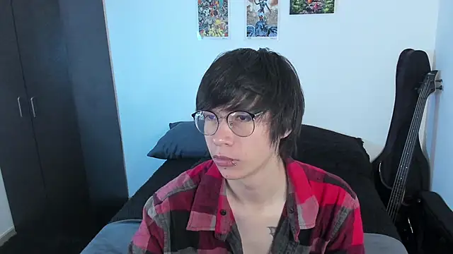 Snapshot of Aventure_Twinks chatting on 06-05-26, 10:48 Aventure Twinks online show from 06-05-26, 10:48