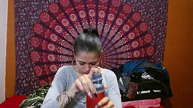 AbbySccott online show from 04-22-26, 12:02