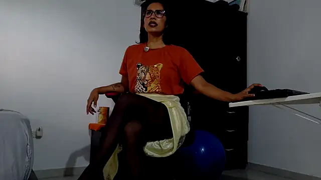 fantasty nylon online show from 03-27-26, 08:30