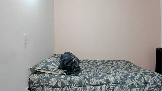 Snapshot of nina_pons chatting on 11-13-25, 09:03 nina pons online show from 11-13-25, 09:03