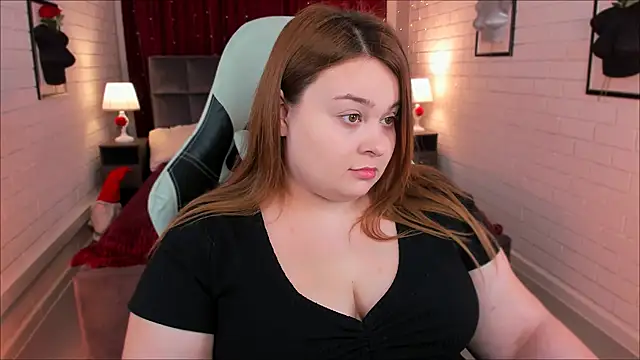 KimberlyMaran online show from 02-18-25, 09:21