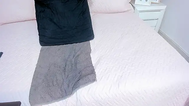 Gabriela 1x online show from 10-20-25, 12:38