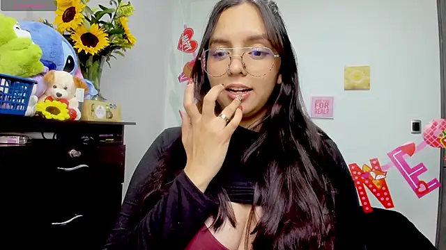 Valery7rose  online show from 09-20-25, 11:39