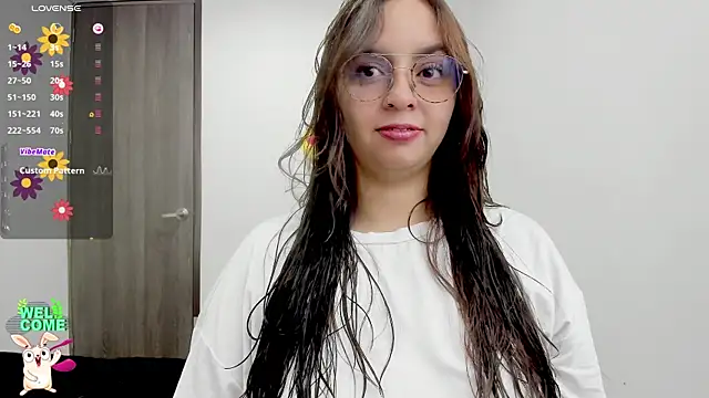 Snapshot of Valery7rose_ chatting on 07-29-26, 03:21 Valery7rose online show from 07-29-26, 03:21
