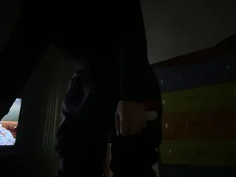 Snapshot of Drogon1000 chatting on 12-03-25, 03:54 Drogon1000 online show from 12-03-25, 03:54