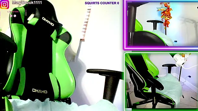 Snapshot of MaryBrook1 chatting on 09-09-25, 08:52 MaryBrook1 online show from 09-09-25, 08:52