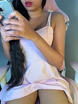 Snapshot of sneha_babe chatting on 02-18-26, 12:50 sneha babe online show from 02-18-26, 12:50