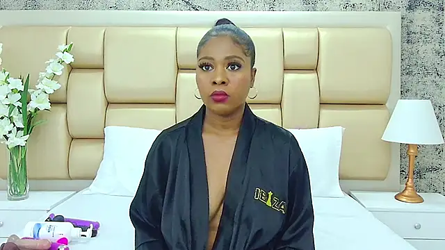 AlisonTravis online show from 12-22-24, 03:44