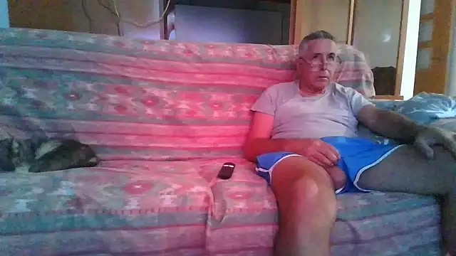 parejamlga58 online show from 11-02-25, 05:37