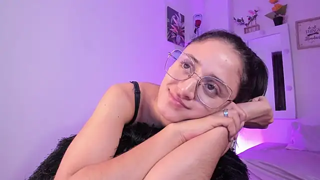  Caroliinee  online show from 03-13-25, 11:16