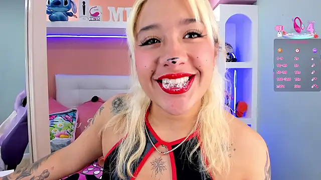 miss danika online show from 03-10-25, 11:53