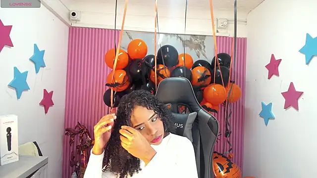 lia 16 online show from 10-30-25, 11:00