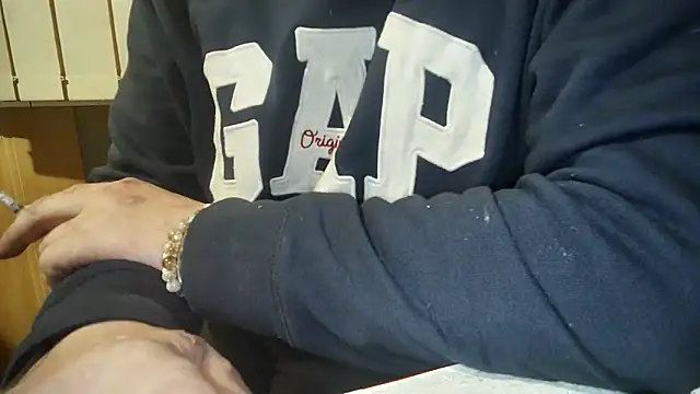 DjiniCD online show from 02-06-26, 04:54