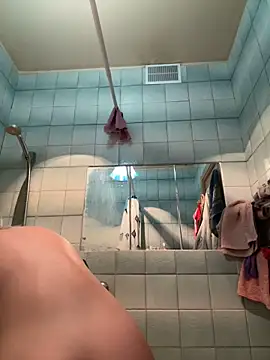 LikaCat online show from 02-18-25, 01:10