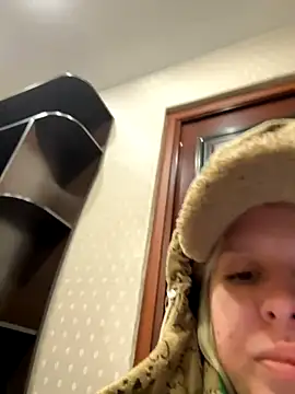 LikaCat online show from 10-15-25, 03:06