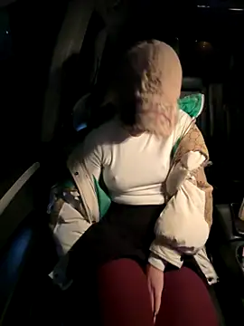 LikaCat online show from 10-23-25, 11:46