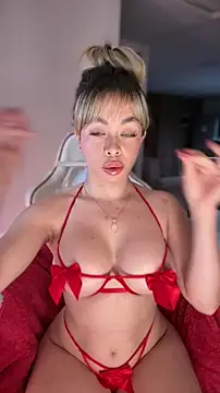 Alison Diaz17 online show from 12-16-25, 11:10