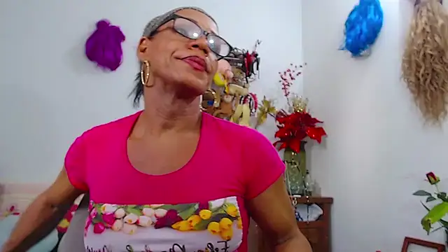 Snapshot of bardotbigcockts chatting on 11-12-25, 08:52 bardotbigcockts online show from 11-12-25, 08:52