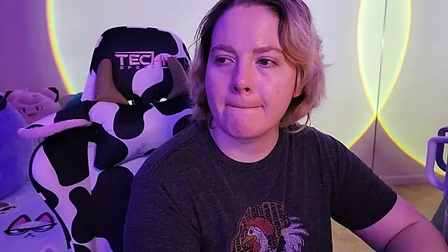 InternetFairy XO online show from 02-28-25, 04:54