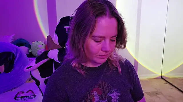 InternetFairy XO online show from 10-15-25, 04:34