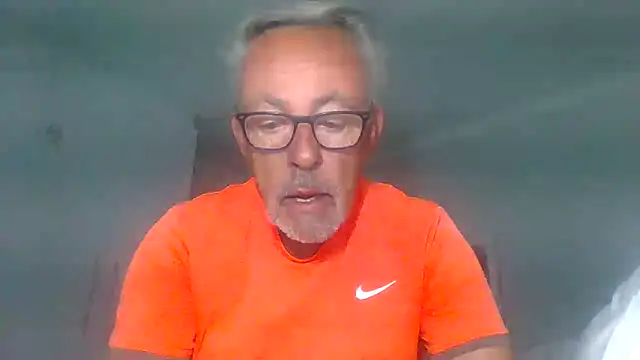 tuggy59 online show from 10-06-25, 04:43