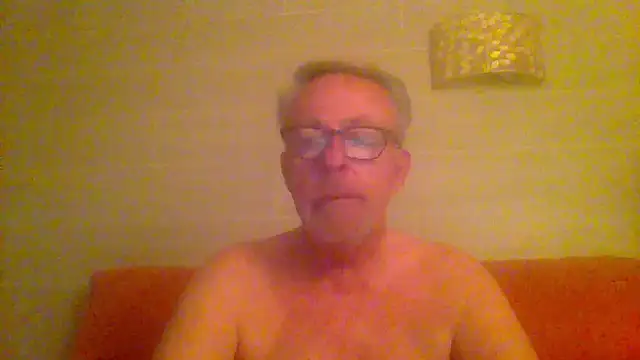 tuggy59 online show from 05-11-26, 04:51