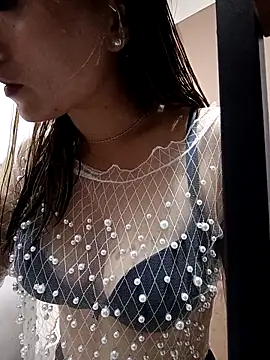 marena saenz online show from 11-12-25, 02:28