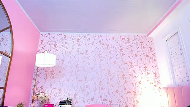 taylor bennet online show from 04-18-26, 11:47