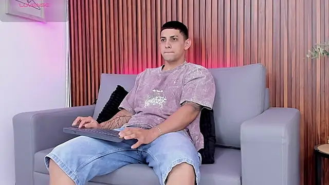 Alex cute77 online show from 03-19-26, 12:09