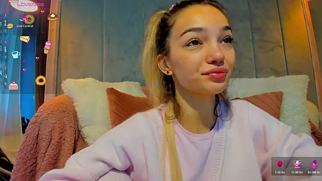 Sassy Teen online show from 12-19-25, 06:53