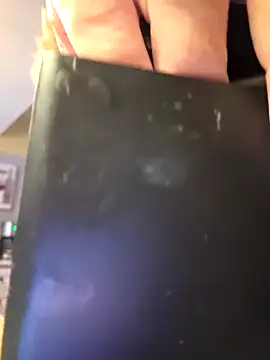 Southern Bella online show from 12-03-25, 03:32