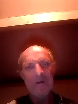 Snapshot of oksana722 chatting on 10-08-25, 05:16 oksana722 online show from 10-08-25, 05:16