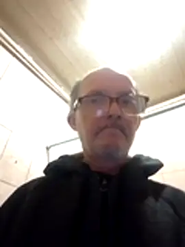 Snapshot of oksana722 chatting on 10-14-25, 10:38 oksana722 online show from 10-14-25, 10:38