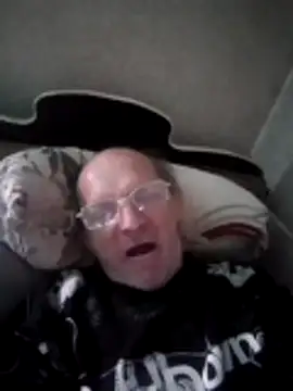 Snapshot of oksana722 chatting on 10-30-25, 01:34 oksana722 online show from 10-30-25, 01:34