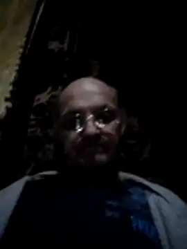 Snapshot of oksana722 chatting on 11-16-25, 08:14 oksana722 online show from 11-16-25, 08:14