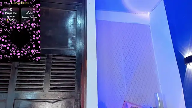 Anette  online show from 01-17-25, 08:11