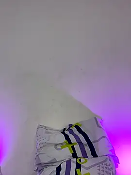 Anette  online show from 10-28-25, 08:00