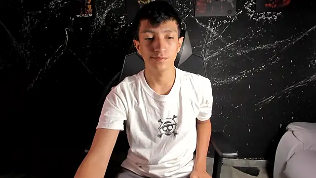 DereckCooperr online show from 04-21-26, 02:51