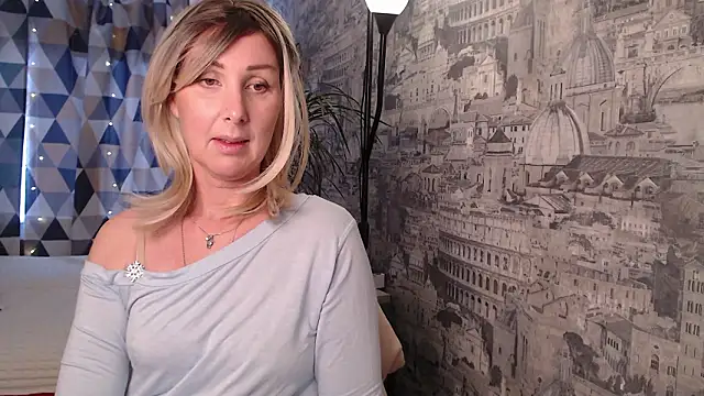 Snapshot of Ariel_the_mermaid chatting on 02-17-26, 08:55 Ariel the mermaid online show from 02-17-26, 08:55