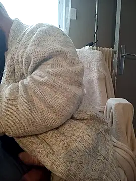 teekoine1 online show from 10-19-25, 10:49