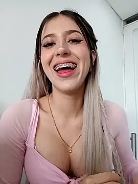 Snapshot of eva-2023 chatting on 10-14-25, 05:14 eva-2023 online show from 10-14-25, 05:14