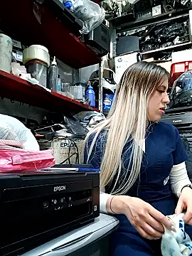 Snapshot of eva-2023 chatting on 10-21-25, 08:09 eva-2023 online show from 10-21-25, 08:09