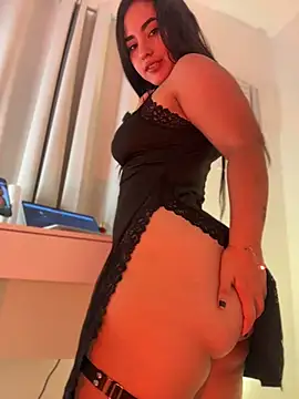 Snapshot of anniesweet02 chatting on 04-30-26, 10:14 anniesweet02 online show from 04-30-26, 10:14