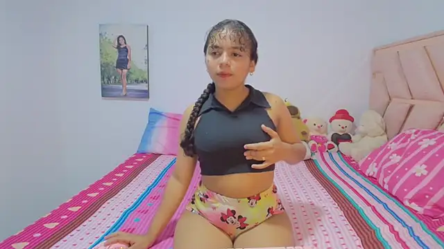 Snapshot of Winnifer_Gonzal chatting on 02-23-26, 03:37 Winnifer Gonzal online show from 02-23-26, 03:37