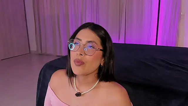 Snapshot of tina_olsen07 chatting on 02-22-26, 08:07 tina olsen07 online show from 02-22-26, 08:07