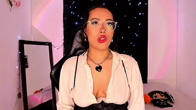 Snapshot of willow_poisson chatting on 01-27-25, 05:04 willow poisson online show from 01-27-25, 05:04